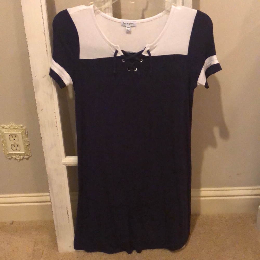 love, fire Girl’s Navy & White Dress Size M